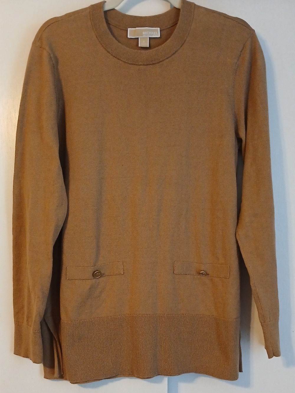 MICHAEL Michael Kors Tan Crewneck Long Sweater with Pocket Tabs in Size Med
